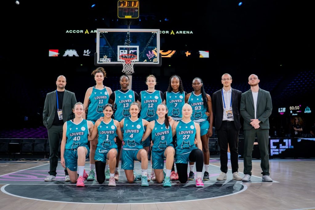 Les Louves de Saint-Delphin - Photo d'équipe